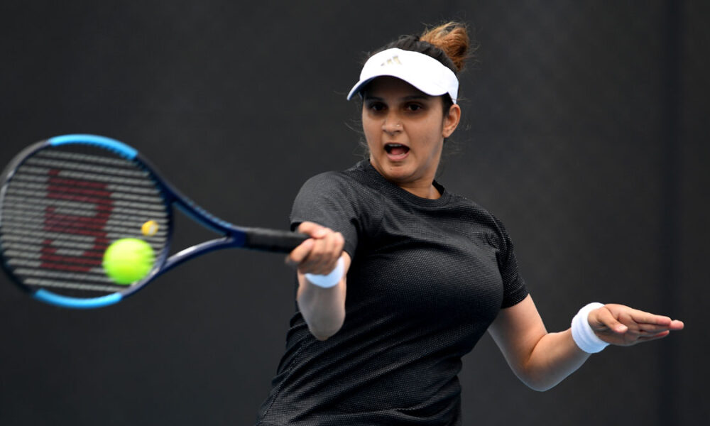 Sania Mirza's Sporty Colour Blocking At The Australian Open Is A Grand Slam In Our Books