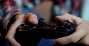 Video game play is positively correlated with well-being