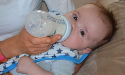 7 Essential Bottle Feeding Tips for Every New Mom